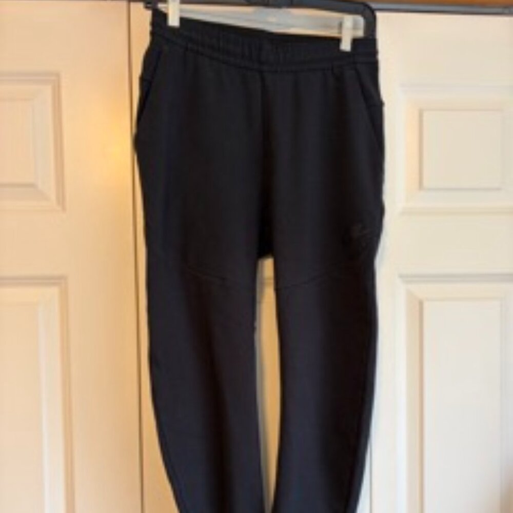 Nike Pants Mens S Black Jogger Sweatpants Tech Fleece 928575-010 Stretch Casual.